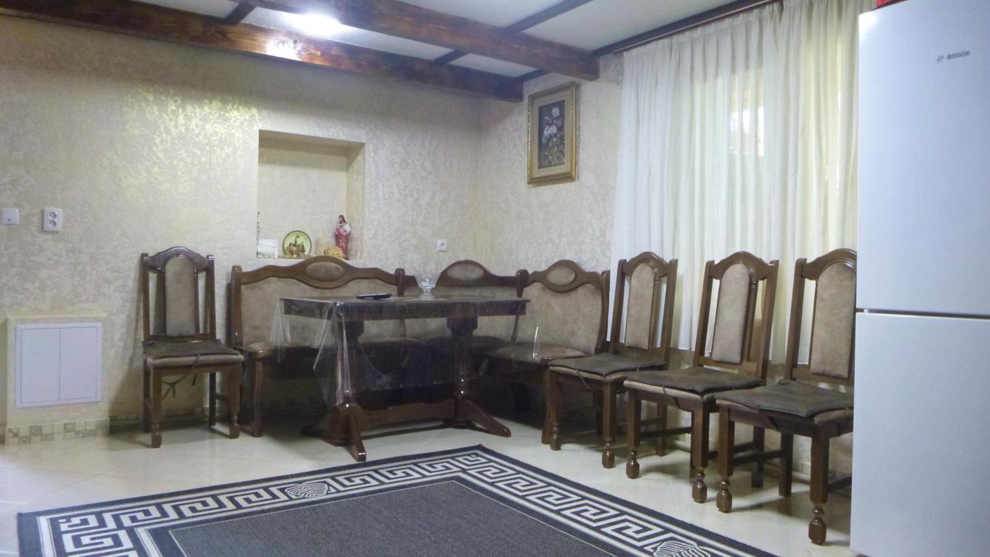 Pid Lisochkom Verkhovyna Quarto foto