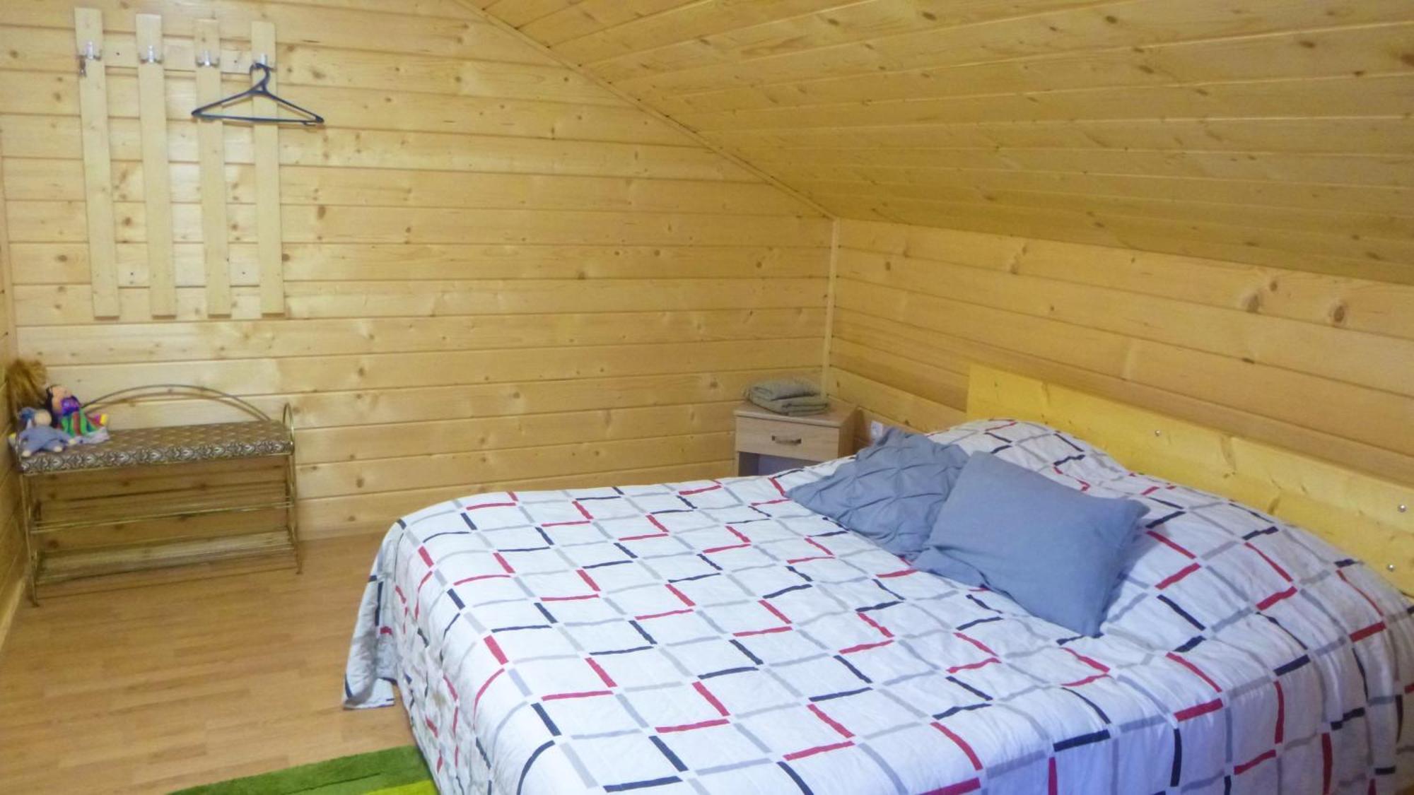 Pid Lisochkom Verkhovyna Quarto foto